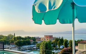 Plaza Lago Di Garda Rooms - Rooftop, Lakeview & Jacuzzi
